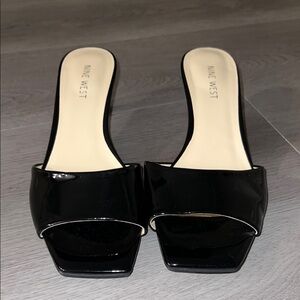 Nine West women’s kitten heels